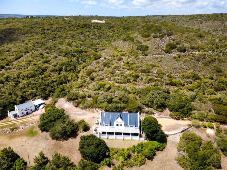 8 Bedroom Property for Sale in Stilbaai Oos Western Cape